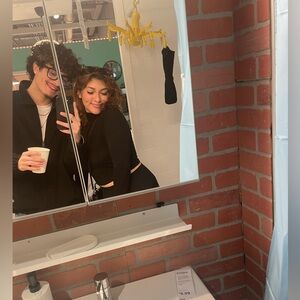 Meet your Posher, Leah